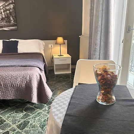 Amarillo 4*